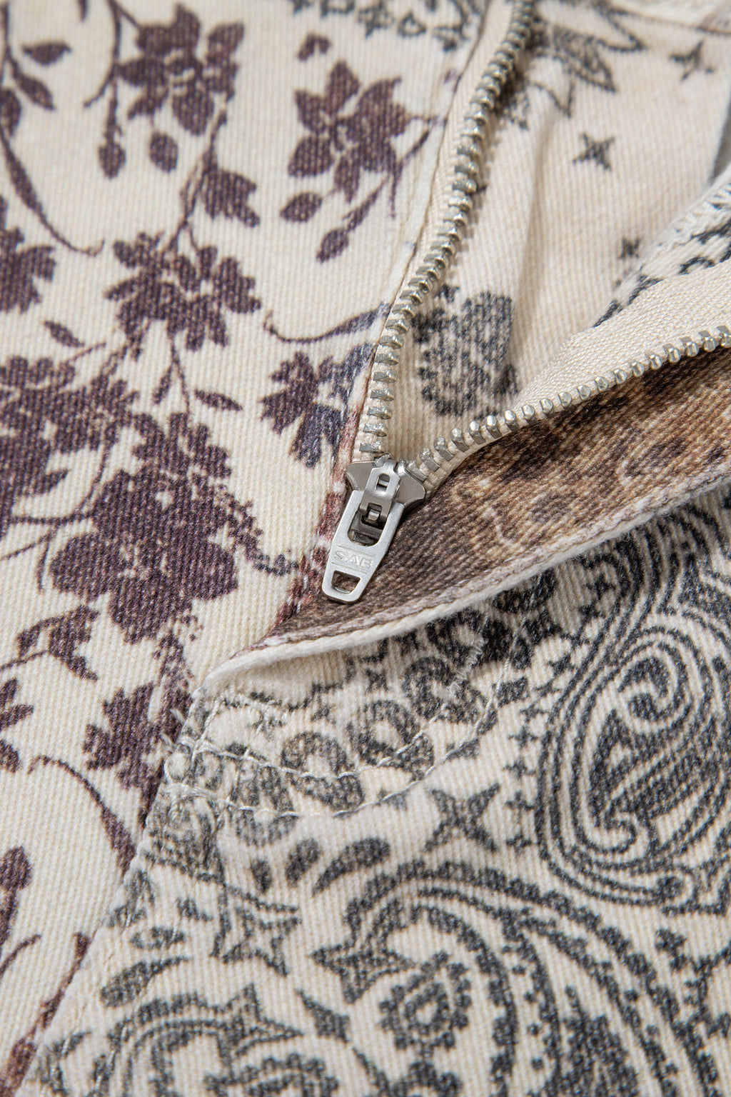 Brown Western Print Casual Shift Jeans