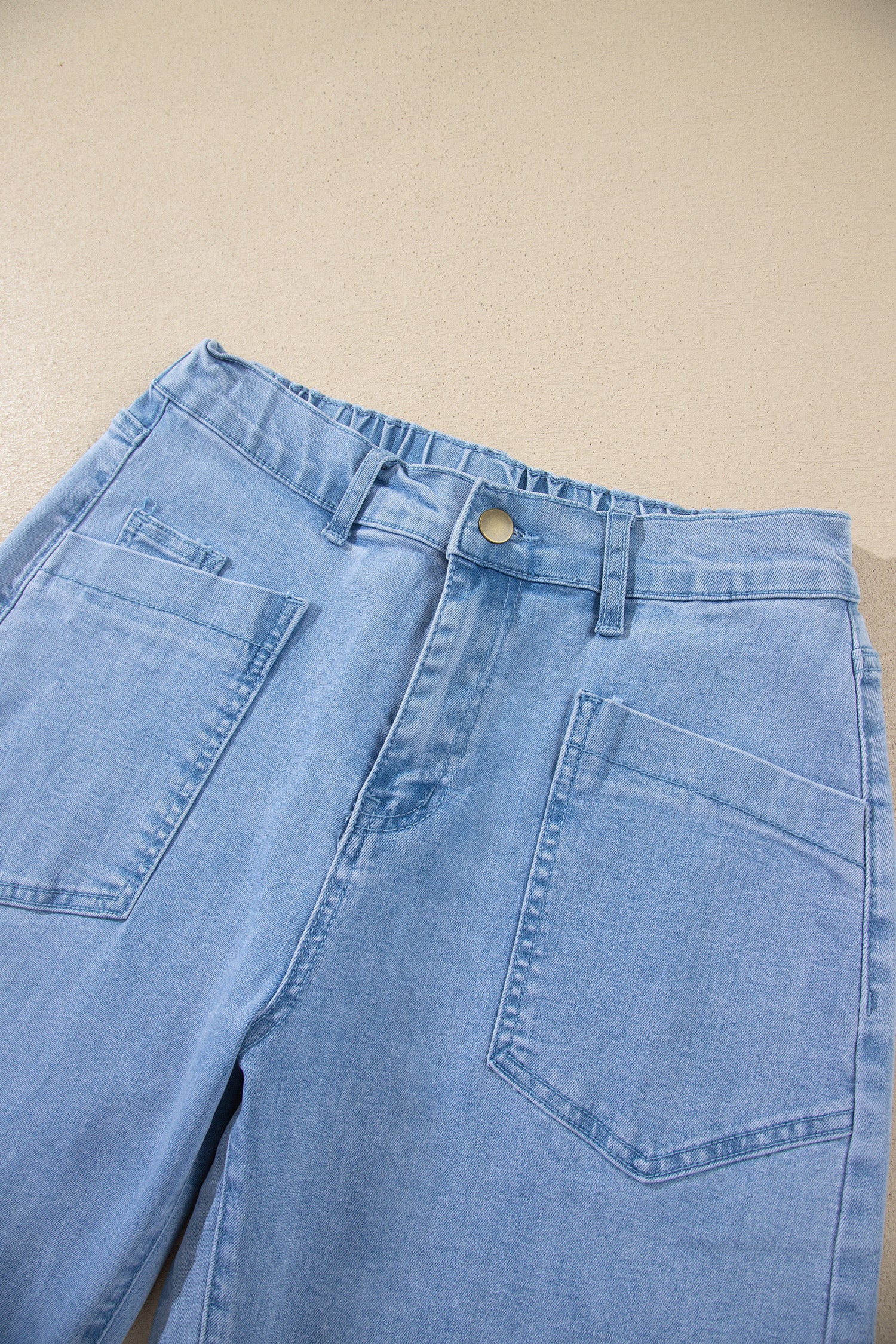 Coffee Solid Color Square Patch Pocket Ankle-length Barrel Jeans