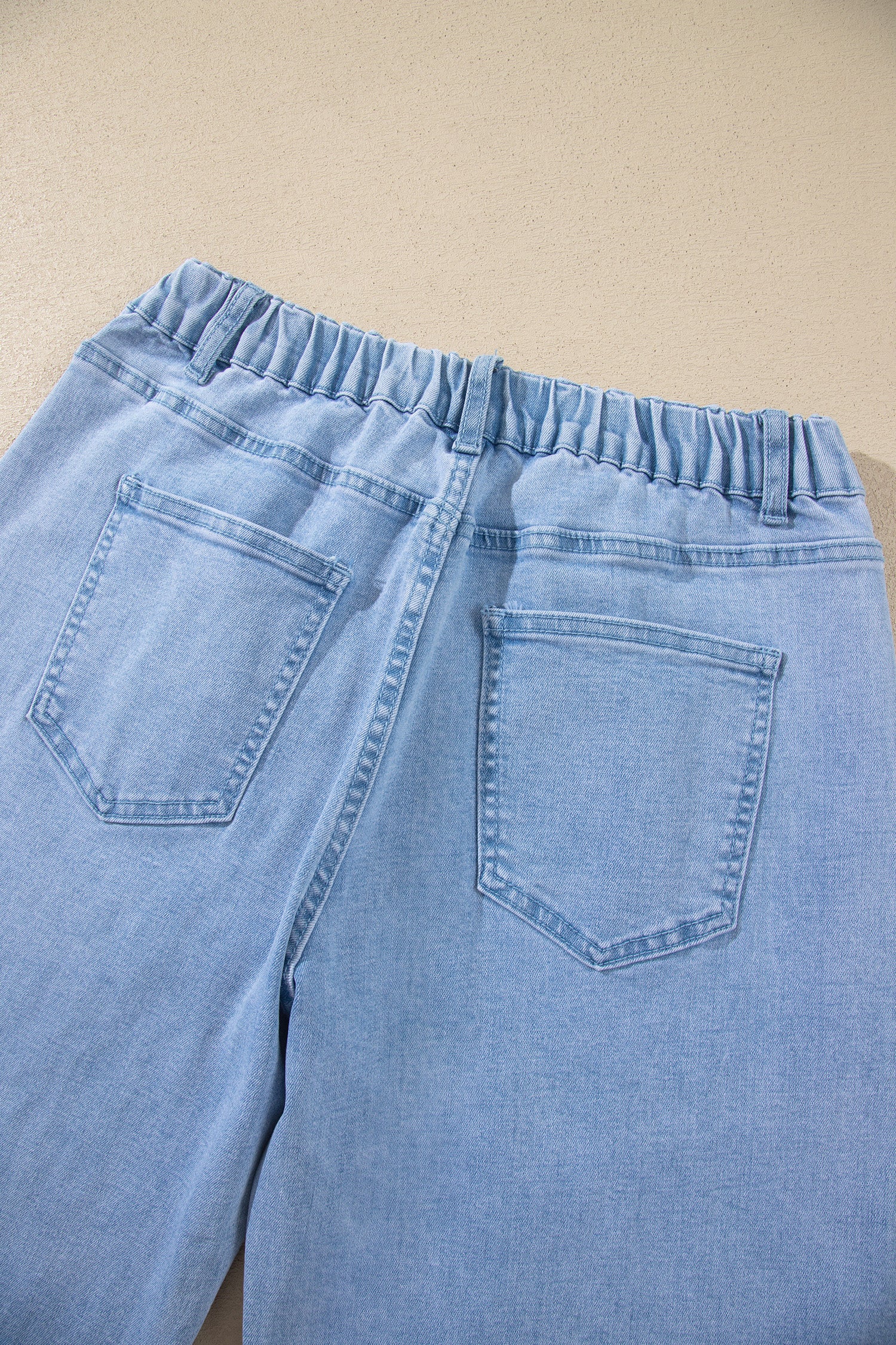 Coffee Solid Color Square Patch Pocket Ankle-length Barrel Jeans